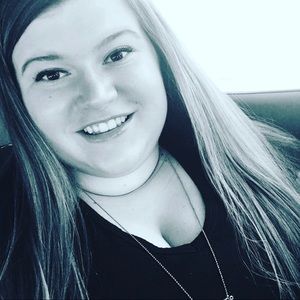 Meet your Posher, Erika